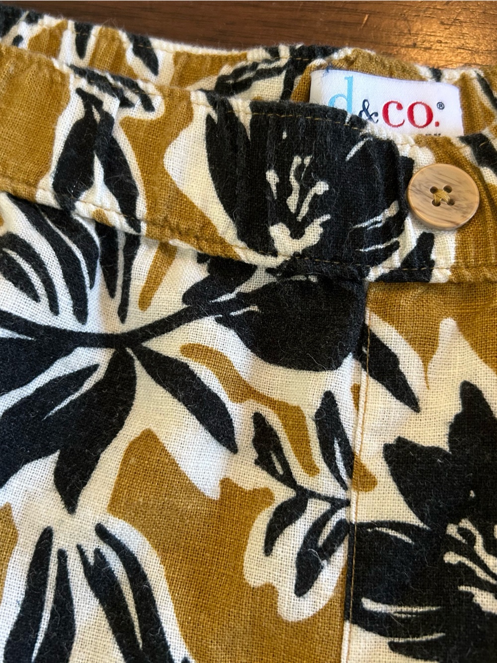 d&co. Women’s Wide Leg Pants in Mustard Floral Lg